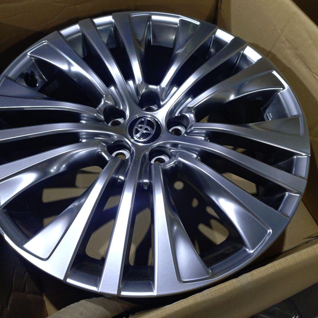 くう80ハリアー 純正19インチAW 使用期間短い ほぼ新車外し