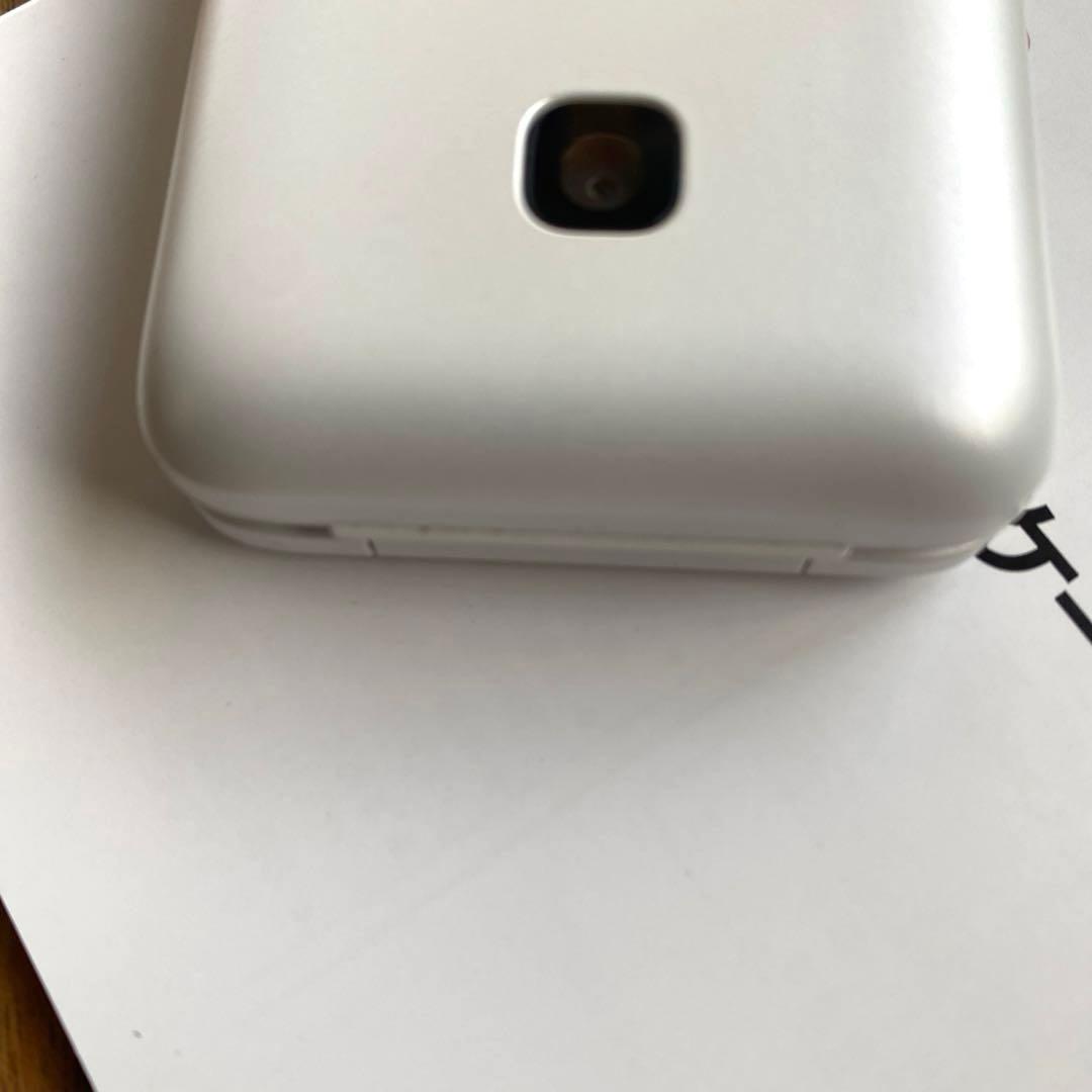 docomo DIGNO KY-42C ホワイト　白