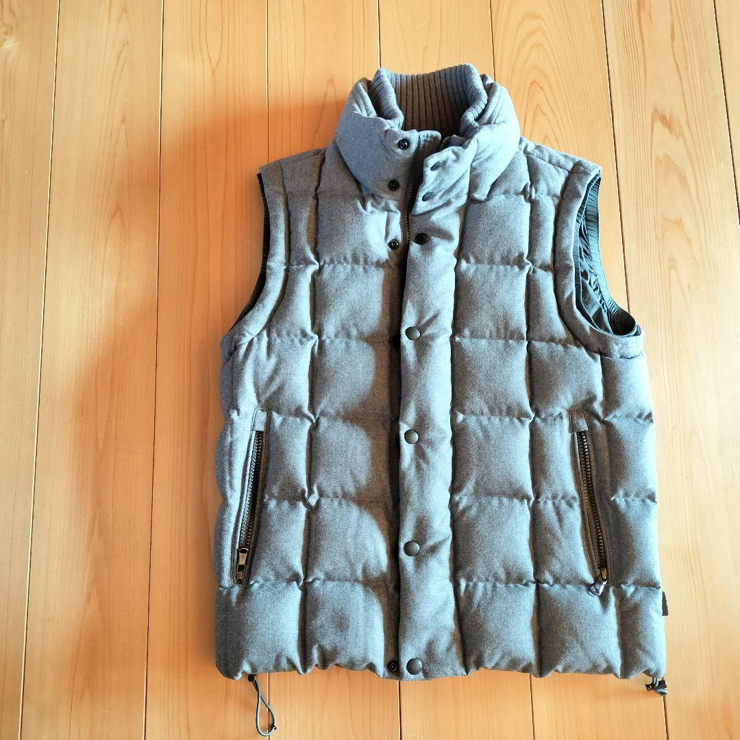 美品 MONCLER モンクレール 　ベスト　グレー　サイズ 1(MS)