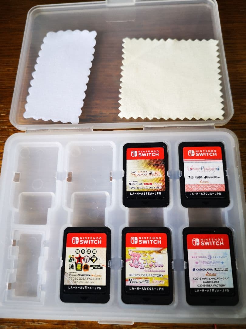 ミ*ダ様 Nintendo Switch ゲームカードケース Switchソフト
