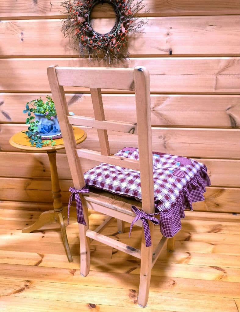 ⭐️アメリカンカントリー雑貨❤ෆりんごෆのフリフリチェアパッド♡45cm角♡赤