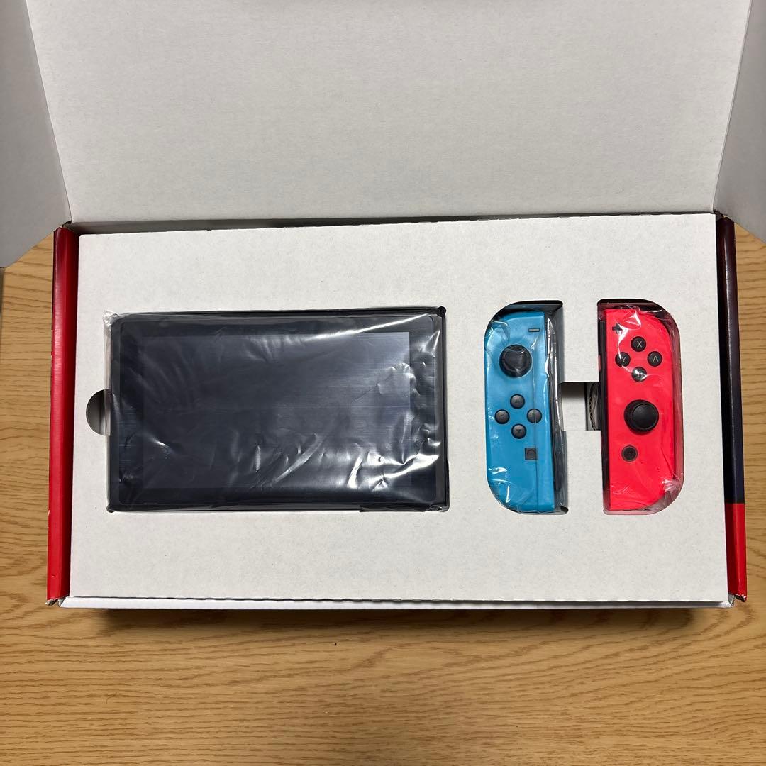 [美品]Nintendo Switch 本体セット　マイクロSD32GB付き