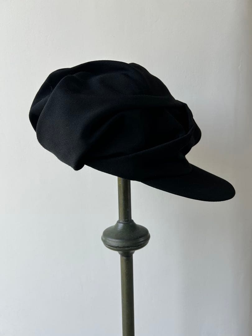 ヨウジヤマモトプールオム　黒　キャスケット