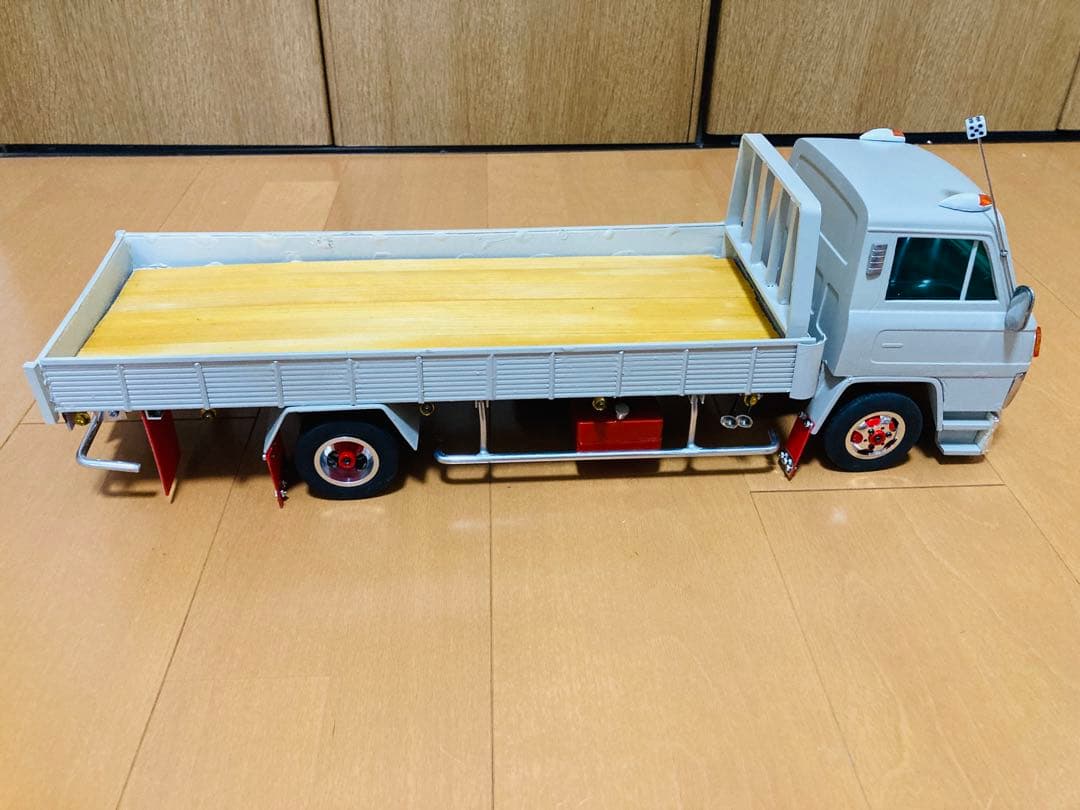 ホビーラジコン KING