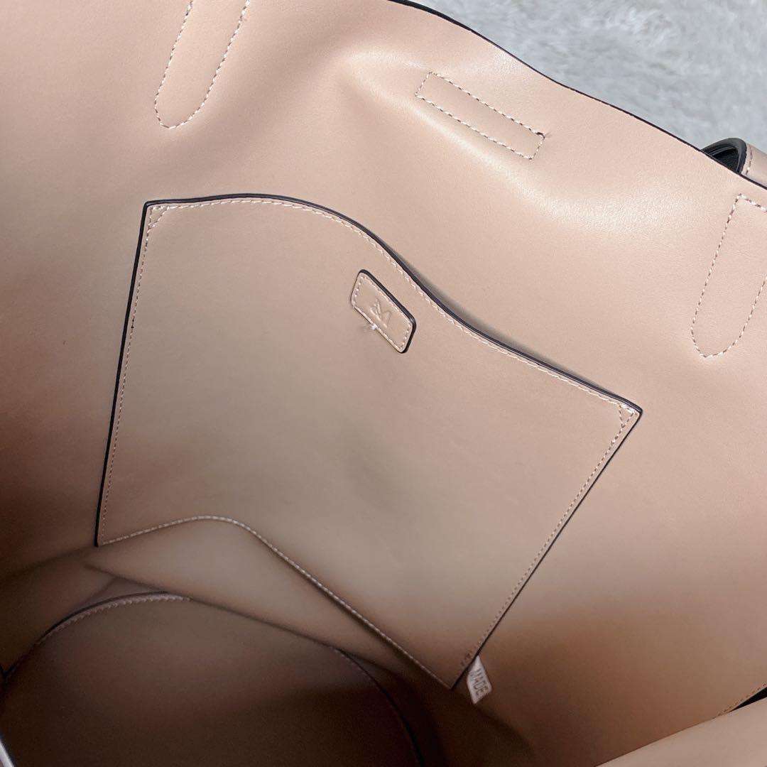 &MyuQ ERA トートバッグ ショルダーバッグ レザー ブラック A4対応