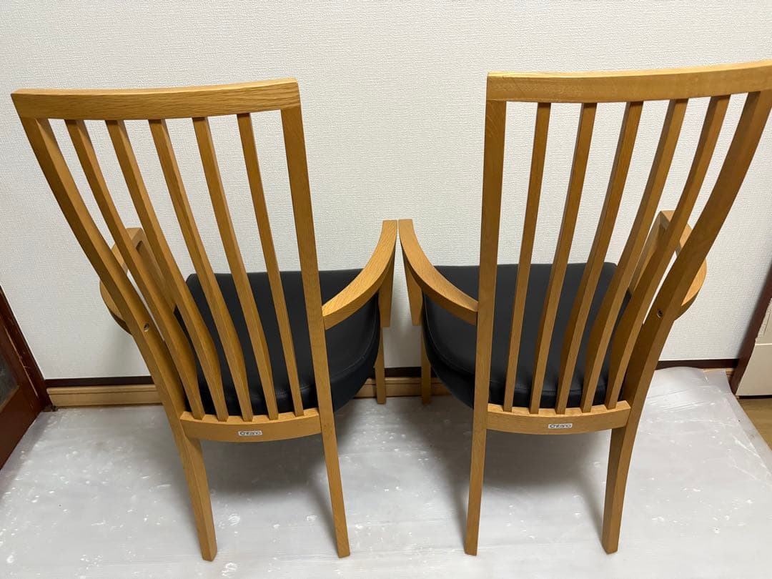カリモク Chitano ダイニングチェア 肘付き 2脚セット　肘つき