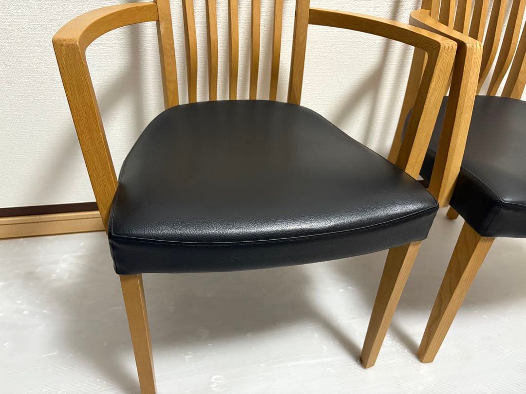 カリモク Chitano ダイニングチェア 肘付き 2脚セット　肘つき