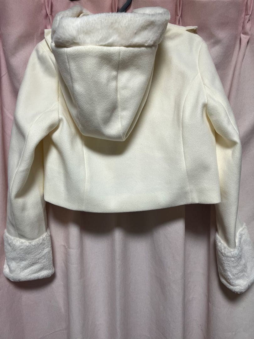 ファーリボンヨークフリルショートコート ピウpium