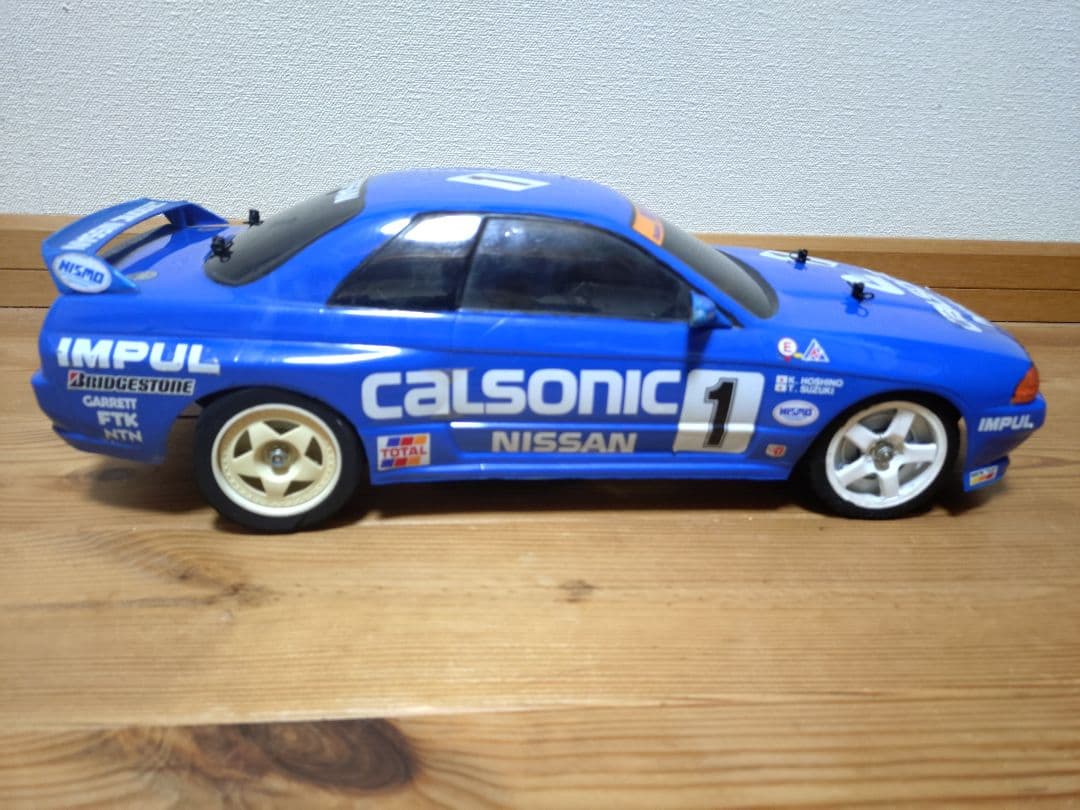タミヤ　カルソニック　R32 スカイライン　ボディ　TA01　シャーシ　セット