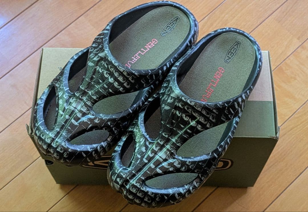 新品 KEEN サンダル シャンティ アーツ