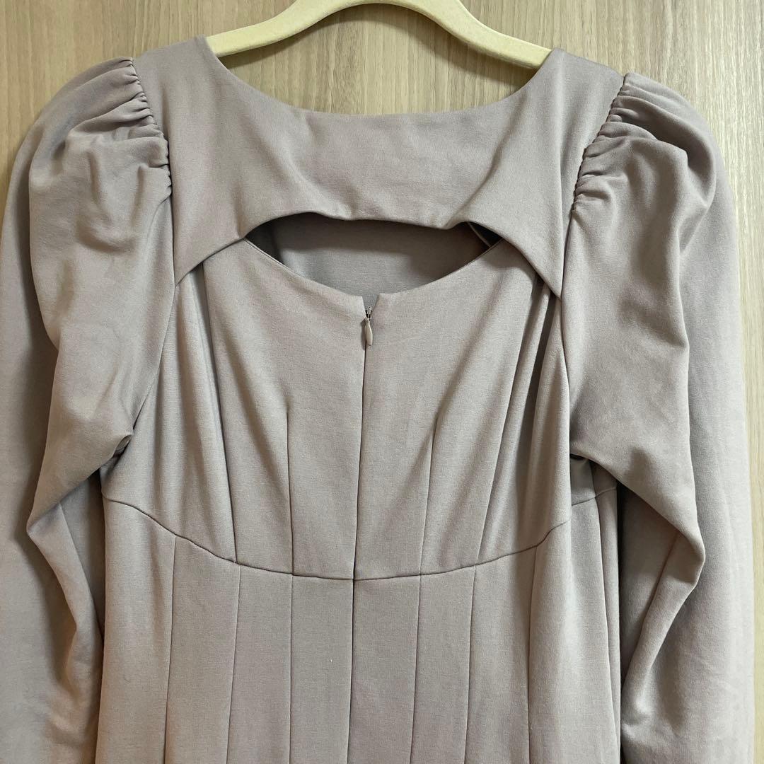 美品【Herlipto】Marylebone Midi Dress ⭐︎Sサイズ⭐︎