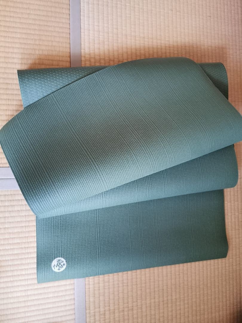 マンドゥカ　ヨガマット　プロライト