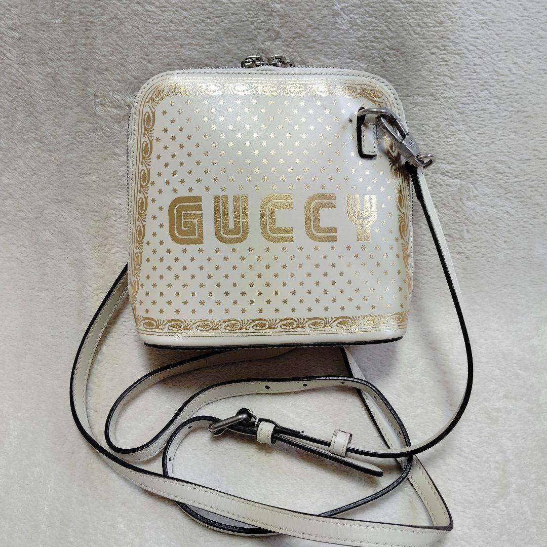 グッチ　セガコラボ　ショルダーバッグ　ミニバッグ　GUCCY　ホワイト　ゴールド