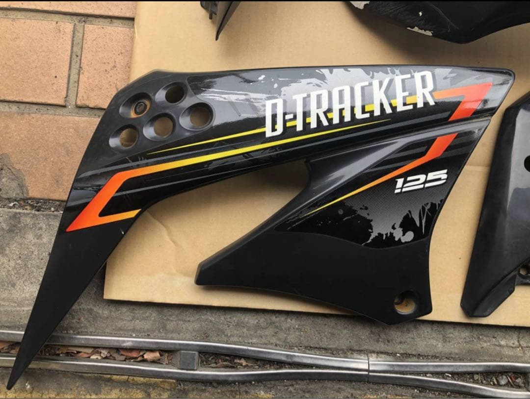 カワサキ Dトラッカー125（2013年式） カウル・ライト一式