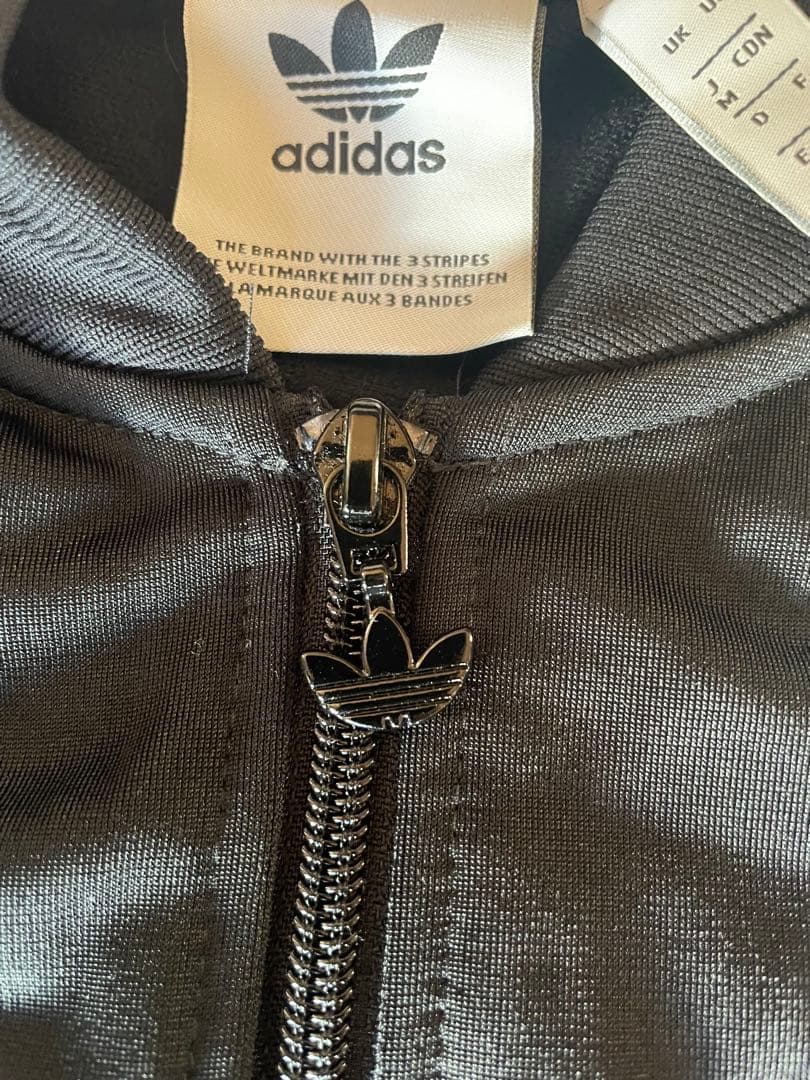 アディダス　オリジナルス　トラックジャケット×パンツ　上下セット　新品　M