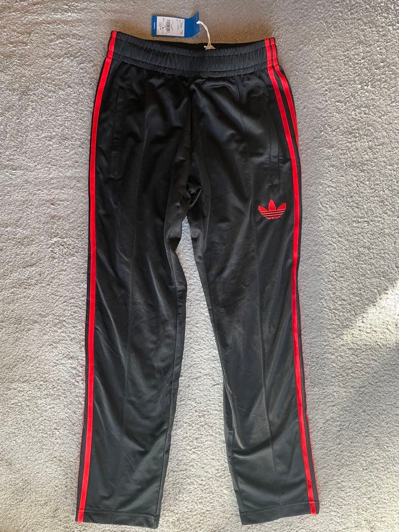 アディダス　オリジナルス　トラックジャケット×パンツ　上下セット　新品　M
