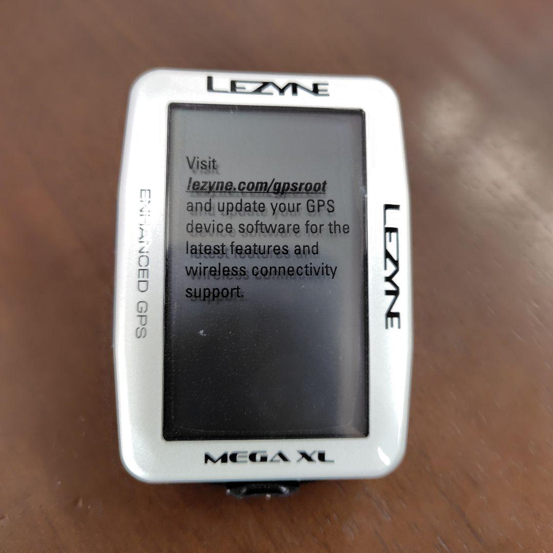 LEZYNE MEGA XL GPS　ホワイト