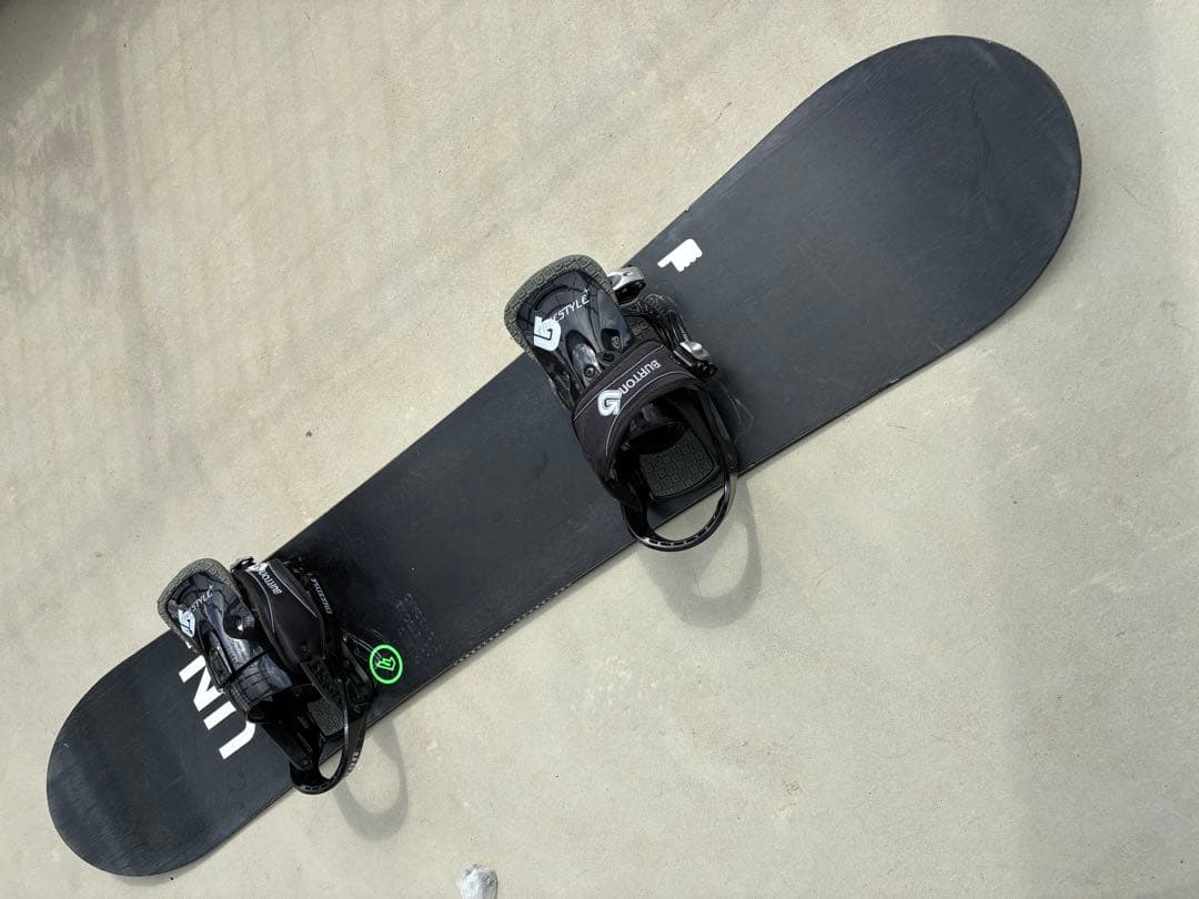 スノーボード　板、ビンディン、ブーツ