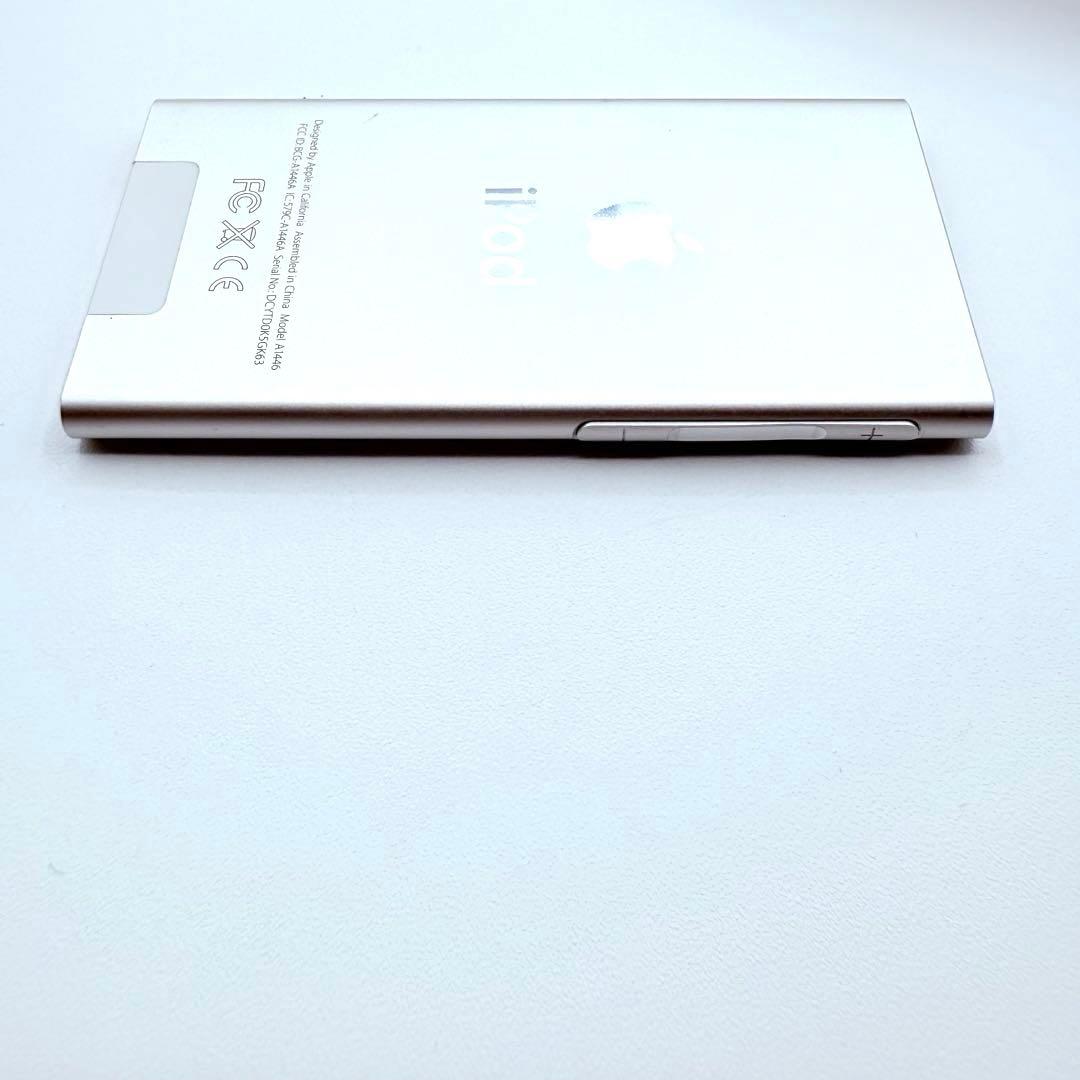 【美品】iPod nano 第7世代 16GB シルバー ケース付　付属品　完品