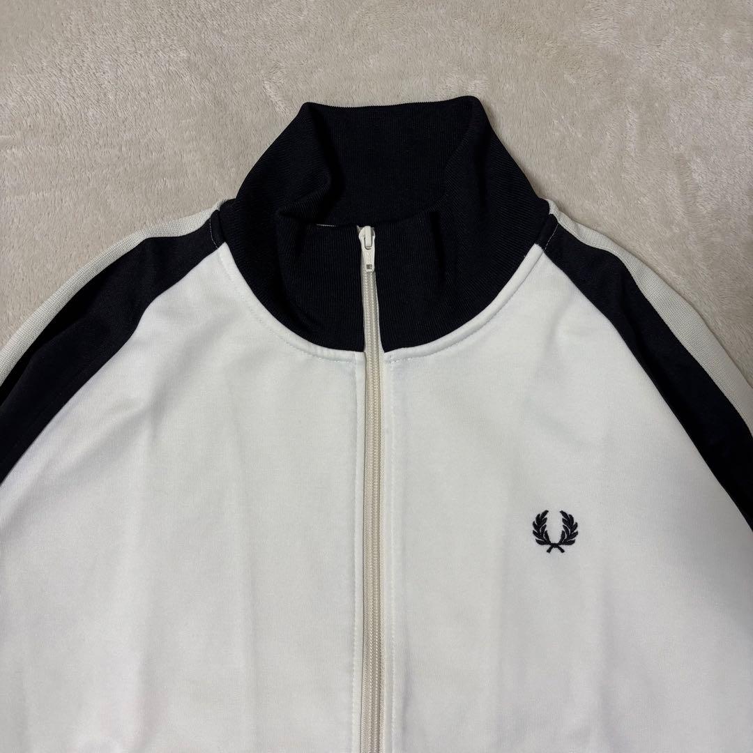 FRED PERRY×BEAMS　別注トラックジャケット　FZ2677