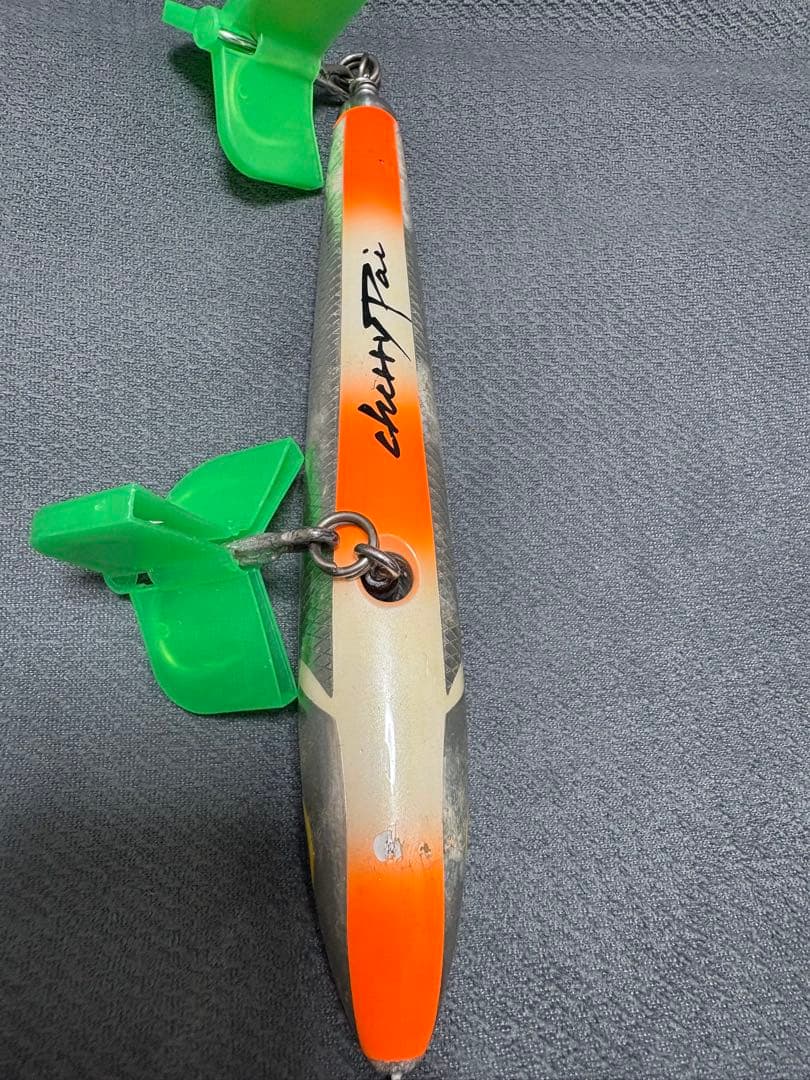 ハンマーヘッド チェリーパイ200・チェリーアシンメトリー200