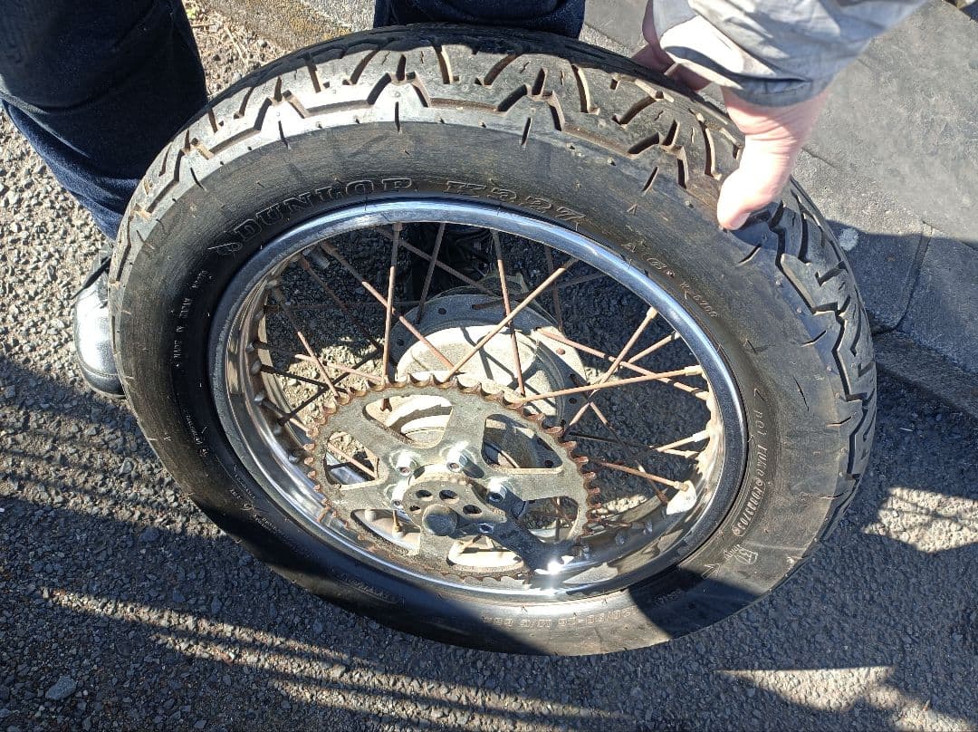 sr250リアホイール