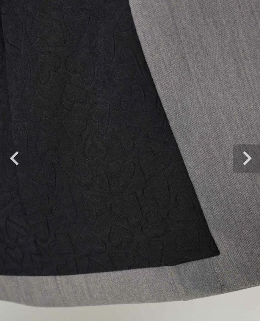 TINA：JOJUN ハート刺繍入り テーラードジャケット