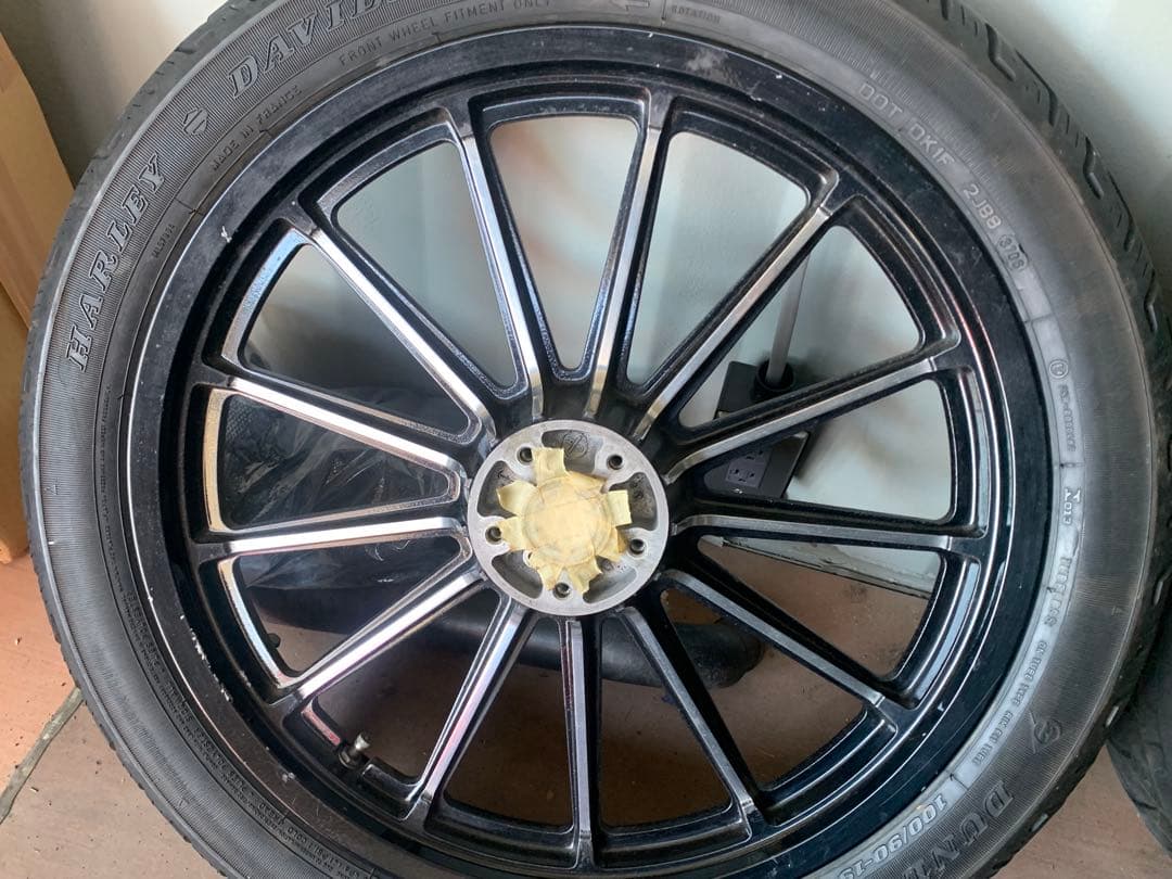 ハーレー純正13本フロントキャストホイール