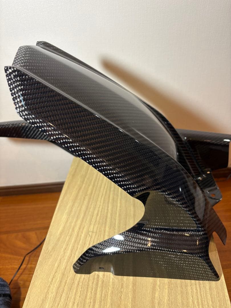 マジカルレーシングカーボンリアフェンダー