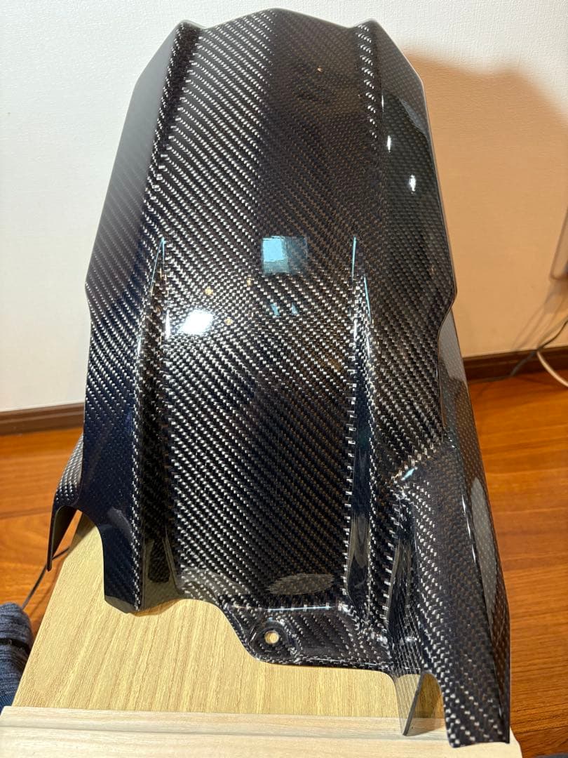 マジカルレーシングカーボンリアフェンダー