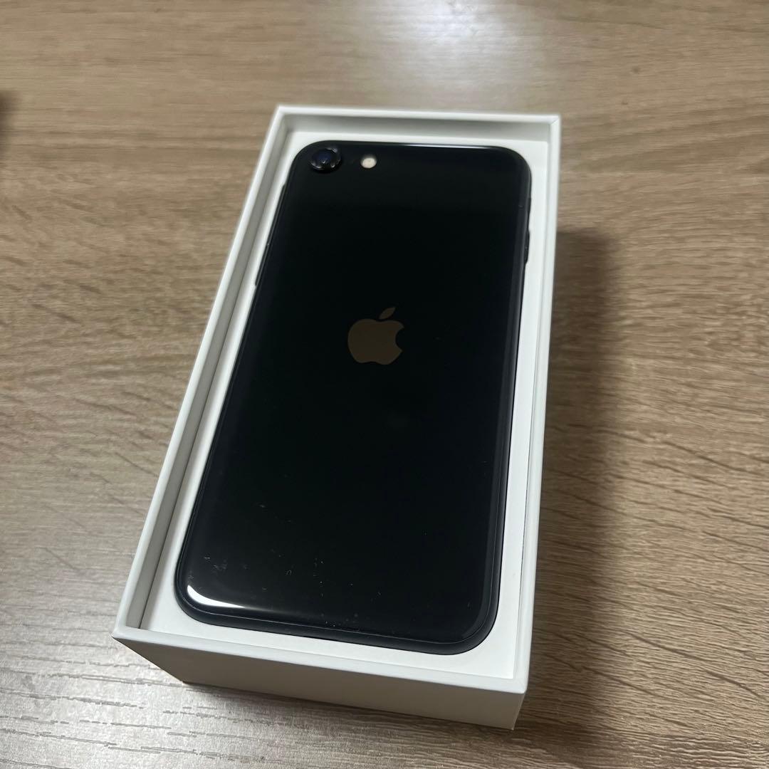 iPhone SE (第2世代) ブラック 本体 ※動作不良の可能性あり