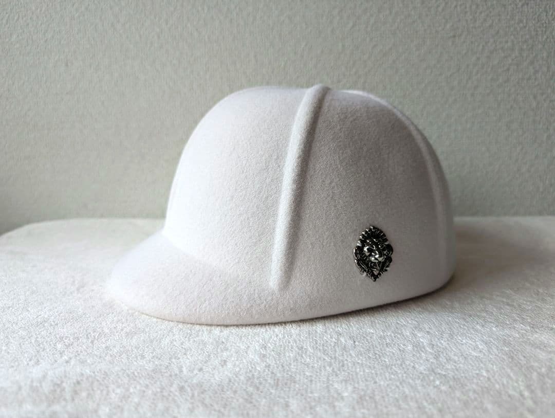 ジョッキーハット　クリーム