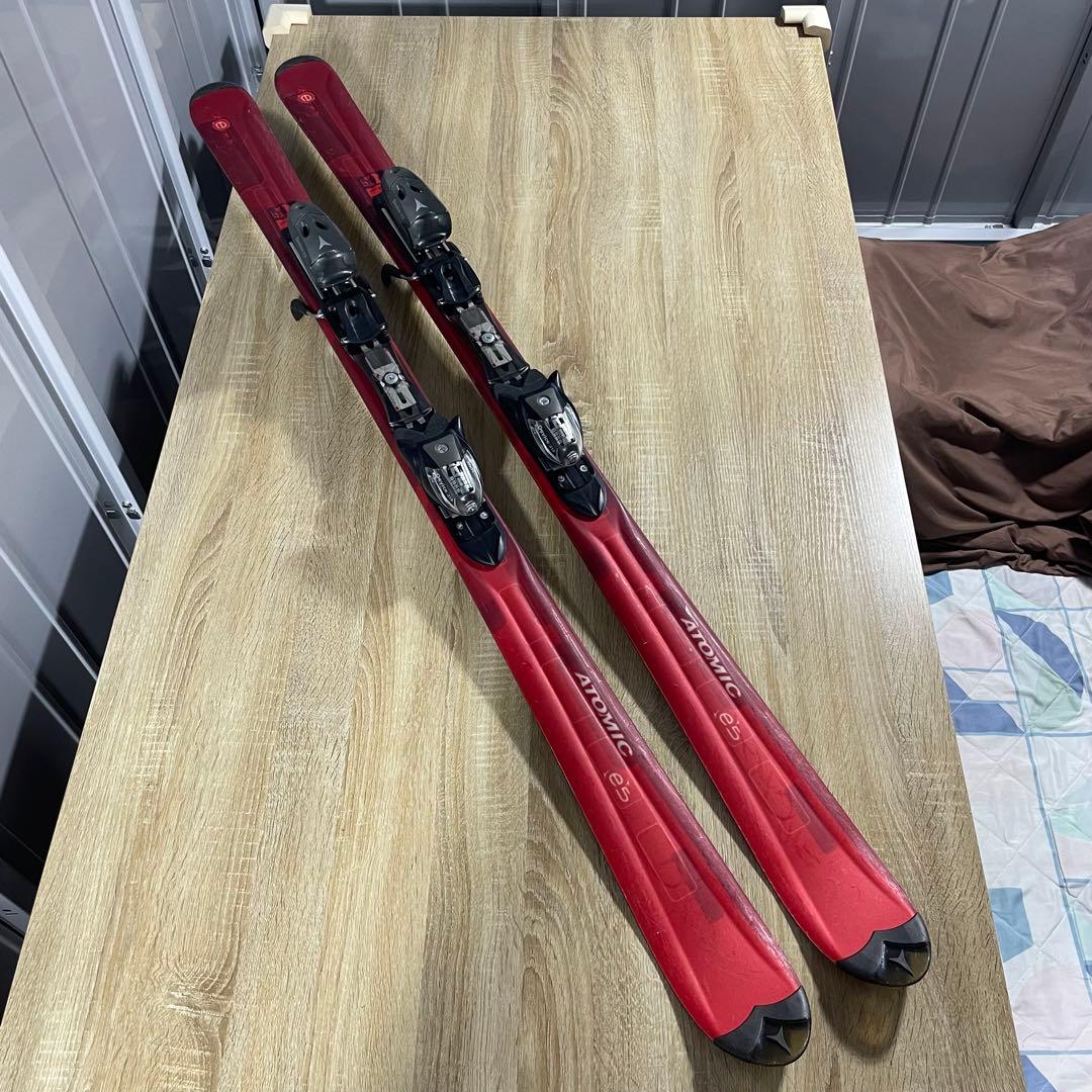 ①ATOMIC スキー板、ストック110cmセット‼︎