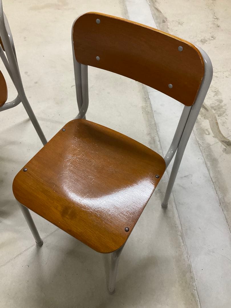 最終のご案内 ⭐️美品⭐️ 学習机 学校の机と椅子　各2セット