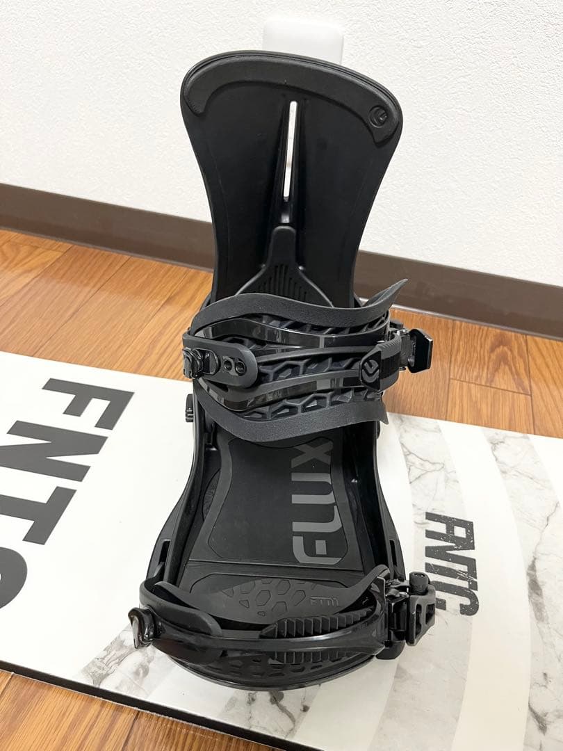 FNTC×FLUX　スノーボードセット　バインディング付　ダブルキャンバー