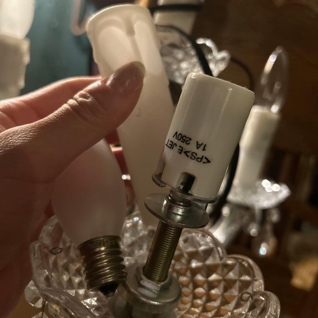 アンティークライト　タッチセンサーライト5灯　キャンドル型ライト　シャンデリア