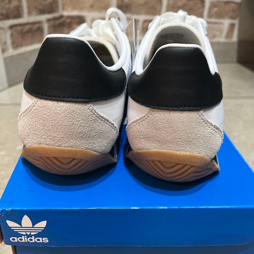 adidas新品タグ付き COUNTRY OG 275