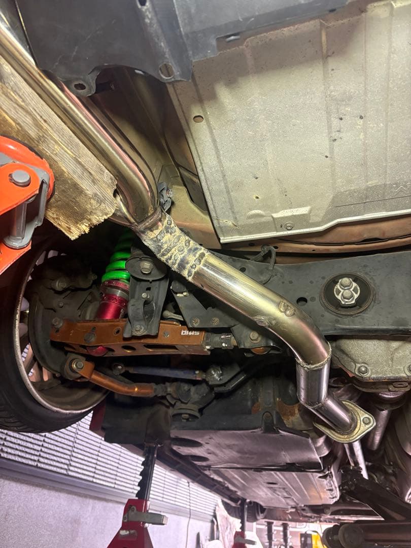 86zn6.zn8ワンオフマフラー