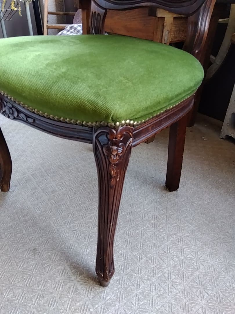 値下げ！！イタリア製ヴィンテージチェア／アンティーク椅子／グリーン張地／猫脚