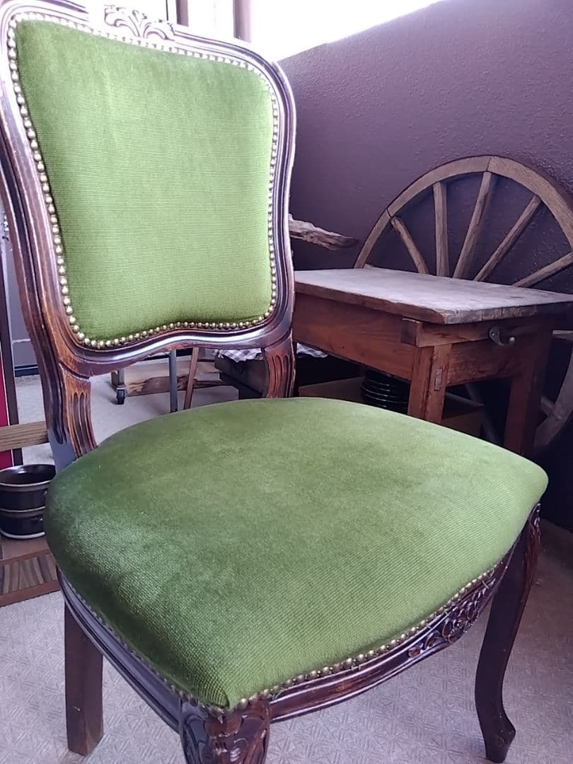 値下げ！！イタリア製ヴィンテージチェア／アンティーク椅子／グリーン張地／猫脚
