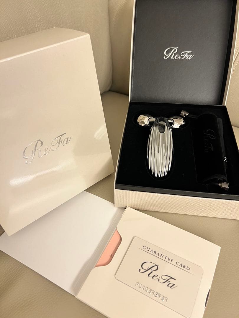 新品　ReFa リファカラットレイ　RF-PC2019B美顔ローラー