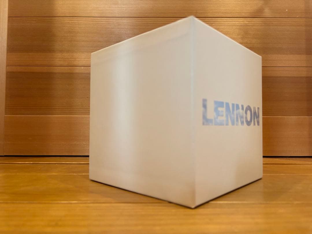 ジョン・レノン シグネイチャーボックス（完全限定生産）