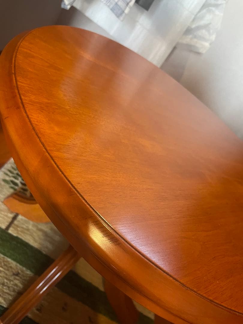 横浜ダニエル 丸テーブル サイド 60㎝ 机 クラッシック リビング