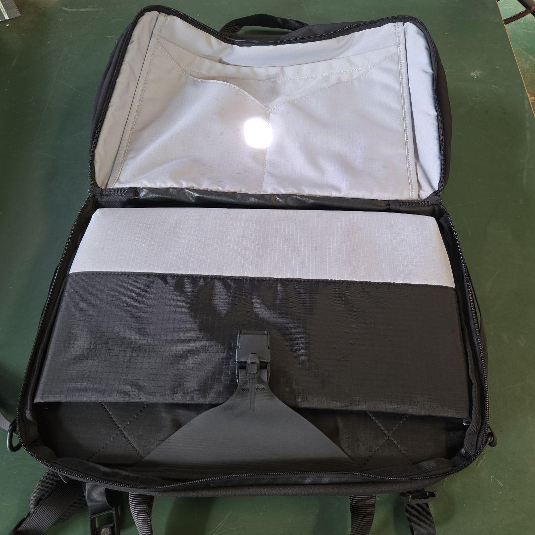 BLACK EMBER FORGE 30　オプションストラップ付き