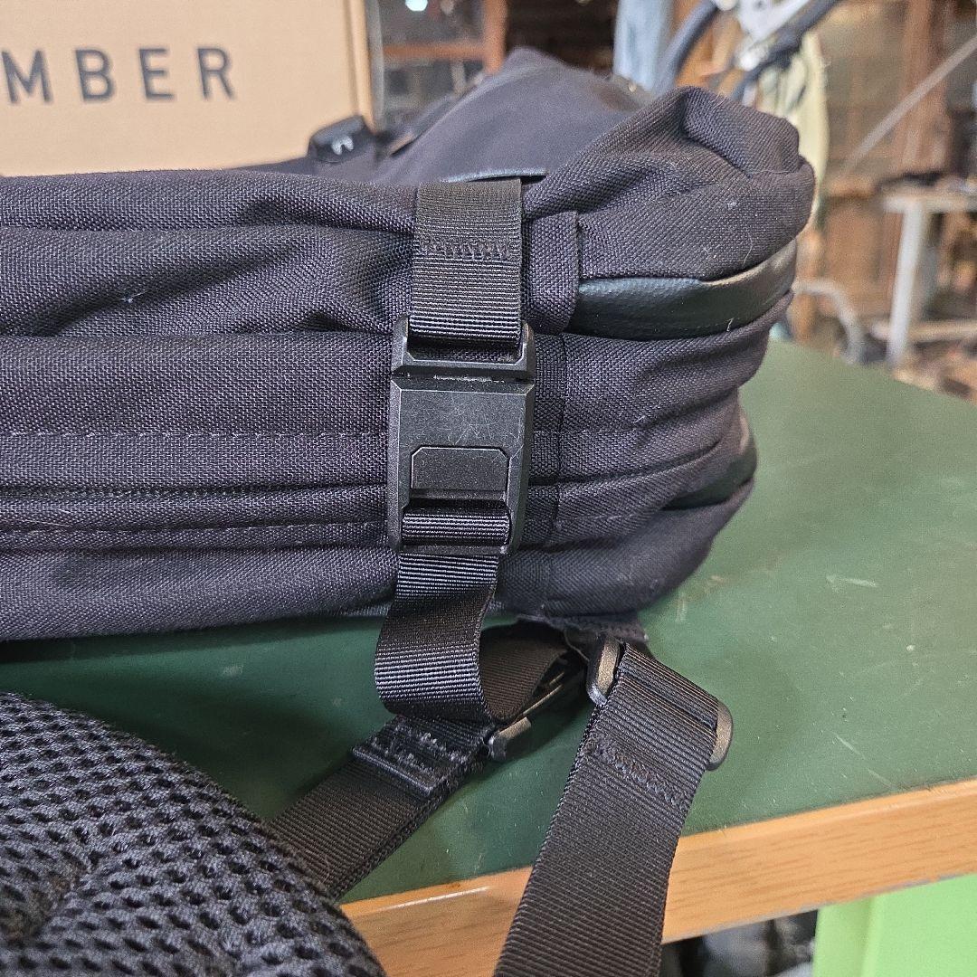 BLACK EMBER FORGE 30　オプションストラップ付き