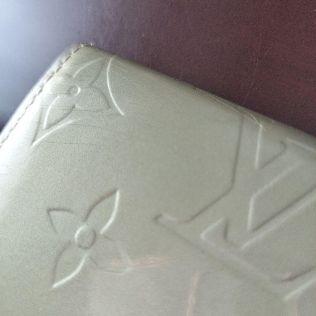 ルイヴィトンヴェルニ小銭入れ(カード入れ)