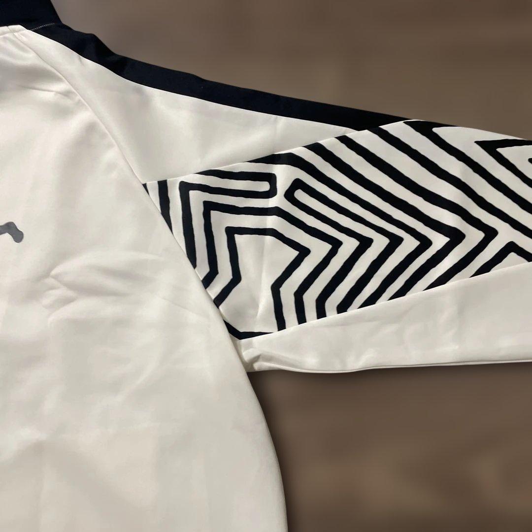 新品・未使用　グラニフ　ウルトラマンダダジャンパー（XＬ）