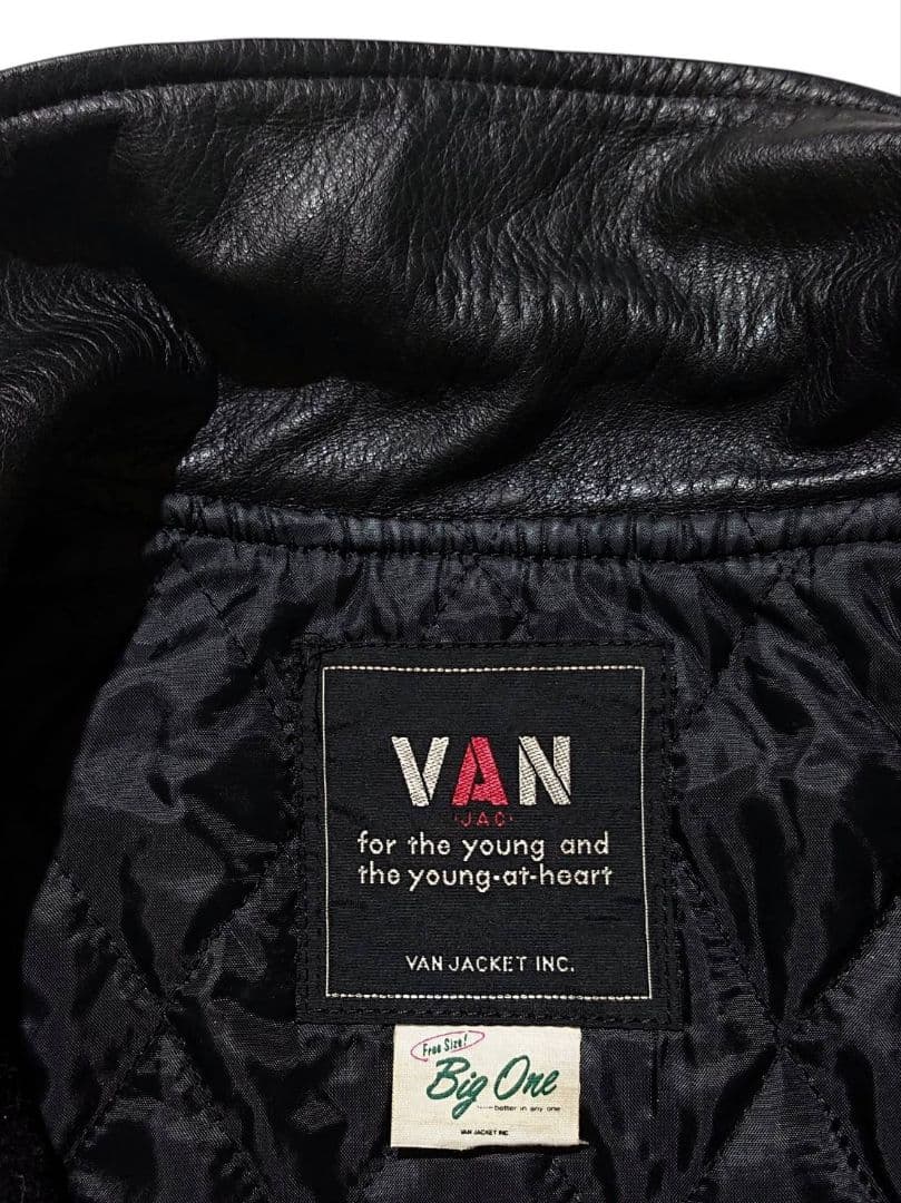 希少 【 オールブラック 】 80年代 当時物 ヴァンヂャケット スタジャン