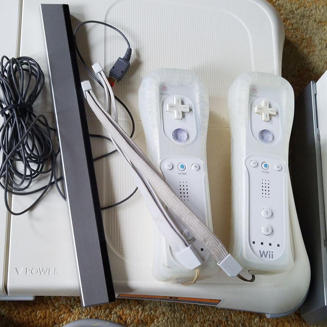 Wii 本体 コード wii fit リモコン ジャケット ストラップ付