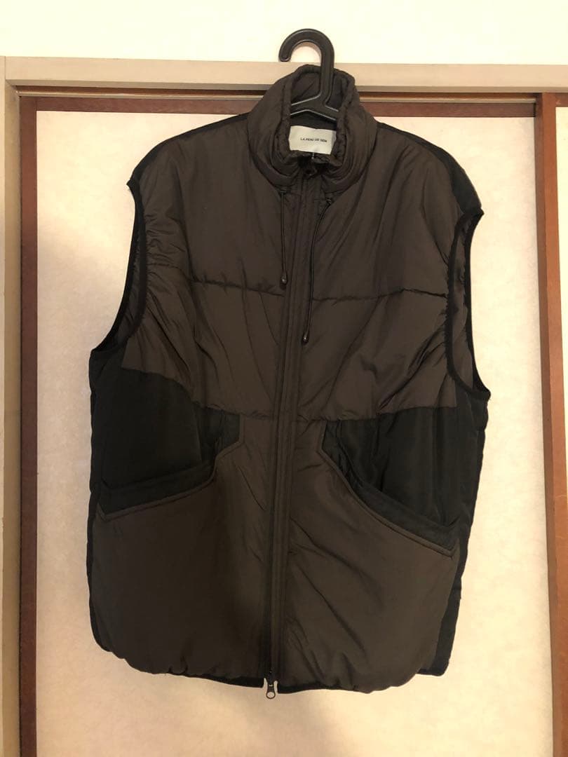 LA PEAU DE GEM ダークブラウン ダウンベスト